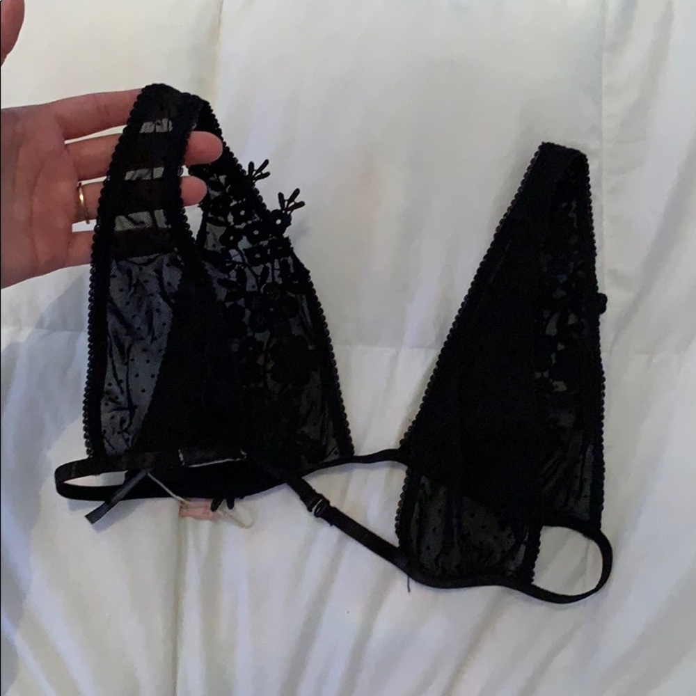 Bra - Picture 3 of 4
